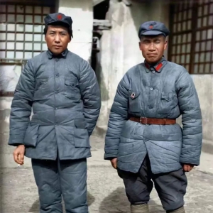 东方必胜：三万红军命悬一线，毛主席促通道转兵力挽狂澜