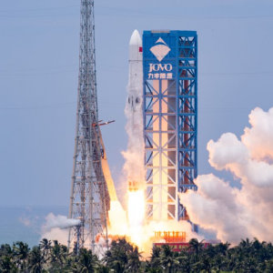 新华鲜报丨长征十号乙首飞成功 我国运载火箭首次实现可控回收 ...
