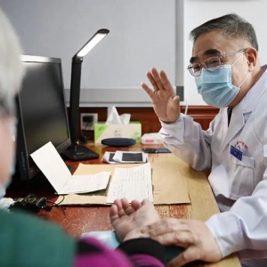 张伯礼：中医不是故纸堆里的玄谈，是能救人的本领