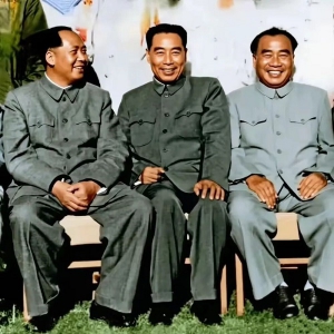东方必胜：用总理和老总贬低毛主席，只能证明自己内心肮脏 ...