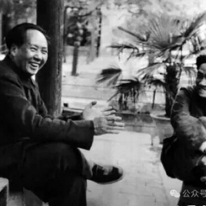 炽热红文：毛东东赴朝祭扫，为何让全网红了眼眶？
