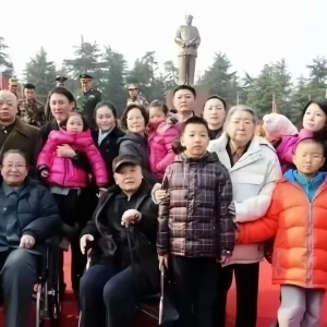 余宜勋 | 毛家后人的干净，打了多少“名门后代”的脸