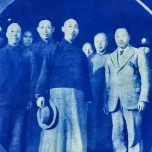 姚忠泰 | 湖南军阀何健做绝坏事，因此不敢投诚起义！共产党毛主席宽大，善待他的儿女 ...